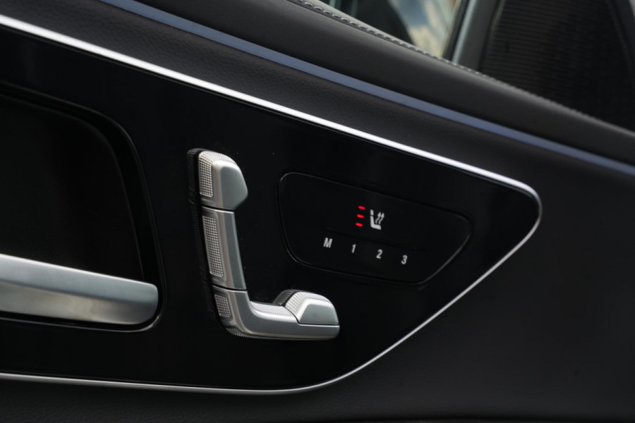 Mercedes-Benz E-Klasse 300 e Business Solution AMG Panoramadak DIGITAL LIGHT 360 Camera Adapt. Cruise Memory Trekhaak