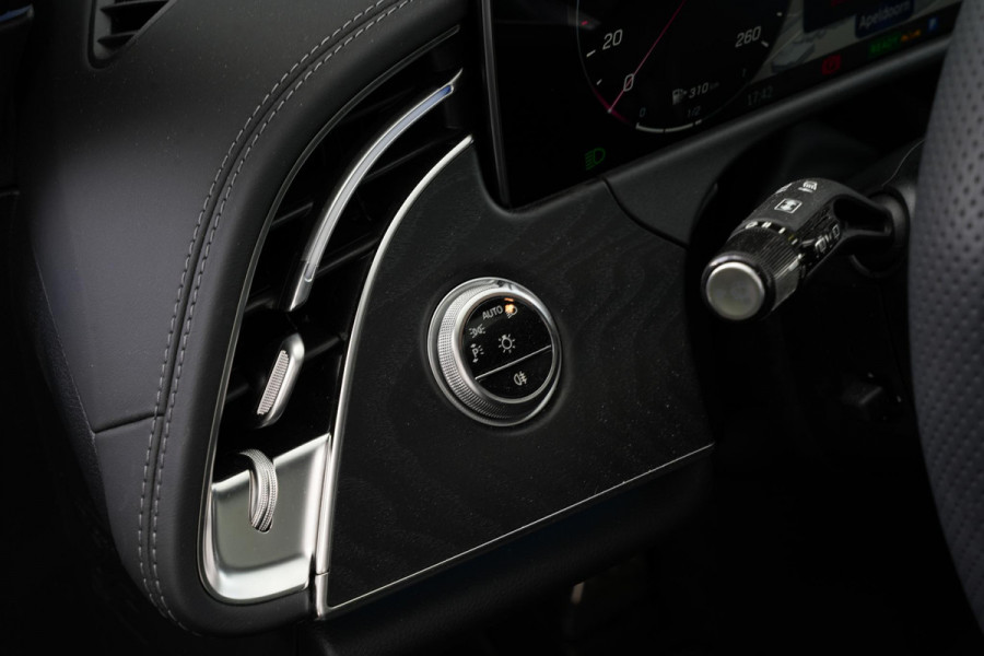 Mercedes-Benz E-Klasse 300 e Business Solution AMG Panoramadak DIGITAL LIGHT 360 Camera Adapt. Cruise Memory Trekhaak