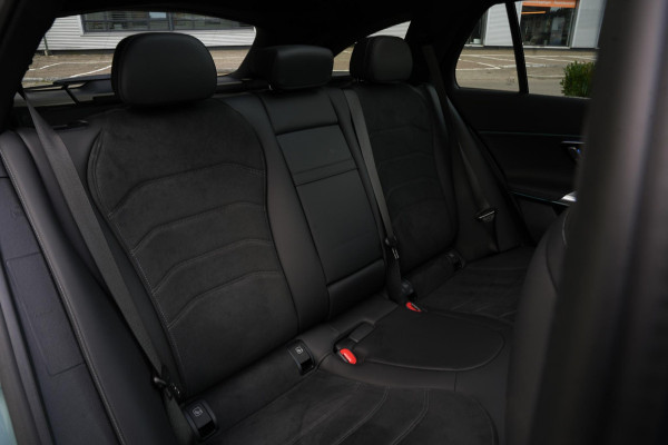 Mercedes-Benz E-Klasse 300 e Business Solution AMG Panoramadak DIGITAL LIGHT 360 Camera Adapt. Cruise Memory Trekhaak