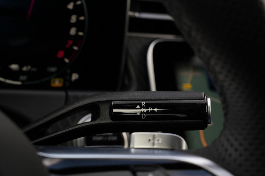 Mercedes-Benz E-Klasse 300 e Business Solution AMG Panoramadak DIGITAL LIGHT 360 Camera Adapt. Cruise Memory Trekhaak