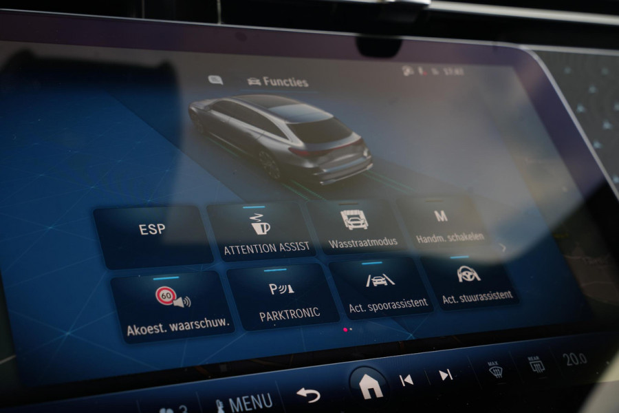 Mercedes-Benz E-Klasse 300 e Business Solution AMG Panoramadak DIGITAL LIGHT 360 Camera Adapt. Cruise Memory Trekhaak