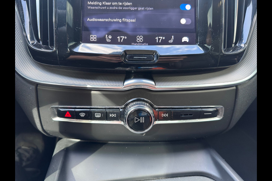 Volvo XC60 B5 Ultimate Dark ORG NL / HK AUDIO / MEMORY / PANO / LANE / NAP