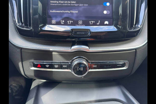 Volvo XC60 B5 Ultimate Dark ORG NL / HK AUDIO / MEMORY / PANO / LANE / NAP