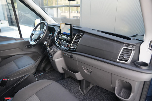 Ford Transit 350 2.0 TDCI L3H2 Limited DC 185pk 5 Zits - 2x Schuif - Trekhaak - Cruise - Camera - Bi Xenon - Carplay/Android - Rijklaar