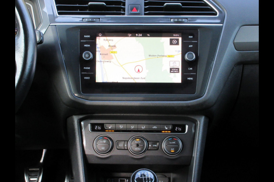 Volkswagen Tiguan Allspace 1.5 TSI Comfortline Business * 7persoons * Trekhaak *