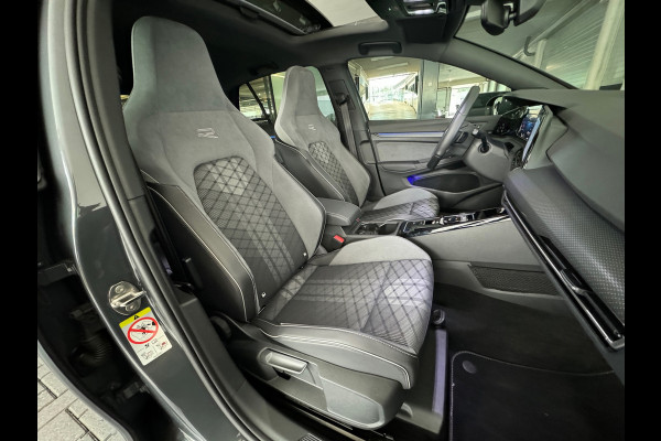 Volkswagen Golf 1.5 eTSI R-Line Pano|Sfeer|Camera|CarPlay
