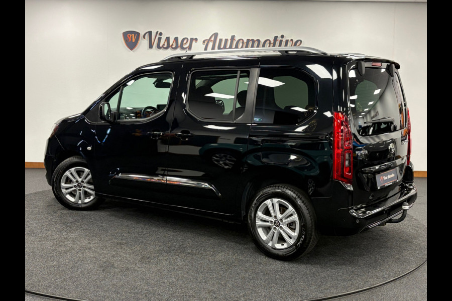 Toyota PROACE CITY Verso 1.2 Turbo L1*5Pers*Design*Panoramadak*PDC*Camera*Navi*Trekhaak*Apple-Carplay*Cruise-Control*