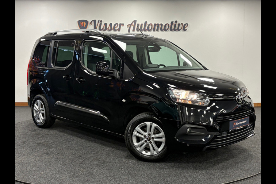 Toyota PROACE CITY Verso 1.2 Turbo L1*5Pers*Design*Panoramadak*PDC*Camera*Navi*Trekhaak*Apple-Carplay*Cruise-Control*