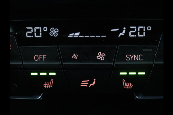 BMW X2 xDrive25e High Executive | Pano-Dak | Stoelverwarming | LED | Navigatie |