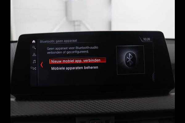 BMW X2 xDrive25e High Executive | Pano-Dak | Stoelverwarming | LED | Navigatie |