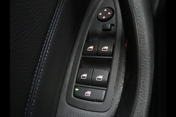 BMW X2 xDrive25e High Executive | Pano-Dak | Stoelverwarming | LED | Navigatie |