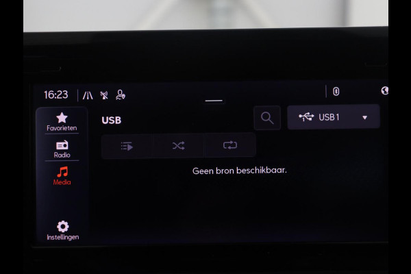Seat Ibiza 1.0 EcoTSI FR Business Intense | Adaptive cruise | Camera | Carplay | Climate control | Stoelverwarming | Virtual dashboard | Full LED | Sfeerverlichting | Park assist |