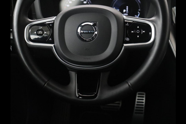 Volvo S60 2.0 Recharge T8 AWD R-Design | SOH 95,6% | 360 Camera | Trekhaak | Navigatie | Apple Carplay | Stoelverwarming | Harman/Kardon | Stoel- en stuurverwarming