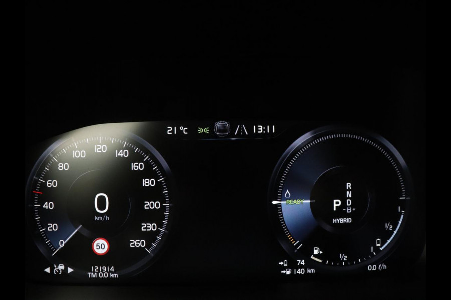 Volvo S60 2.0 Recharge T8 AWD R-Design | SOH 95,6% | 360 Camera | Trekhaak | Navigatie | Apple Carplay | Stoelverwarming | Harman/Kardon | Stoel- en stuurverwarming