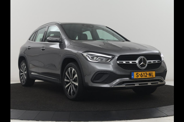 Mercedes-Benz GLA 250 e Luxury Line | SOH 92,9% | Half leder | Memory | Stoelverwarming | Adaptive cruise | Sfeerverlichting | Carplay | Camera | Park assist | Elektrische achterklep | Keyless