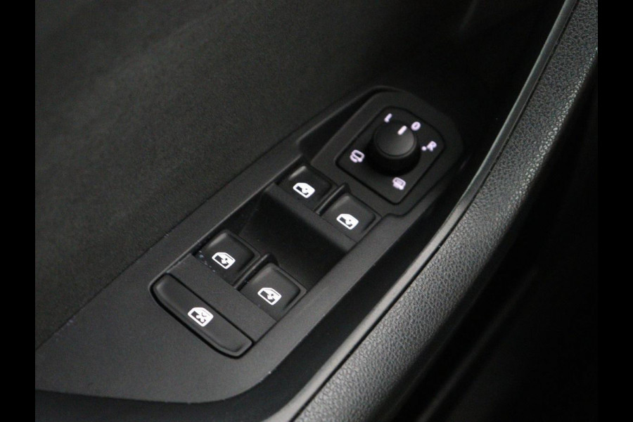 Škoda Kodiaq 1.5 TSI Sportline Business | Leder/alcantara | Memory | Stuur/stoelverwarming | Carplay | Sfeerverlichting | Camera | Park assist | Climate control |