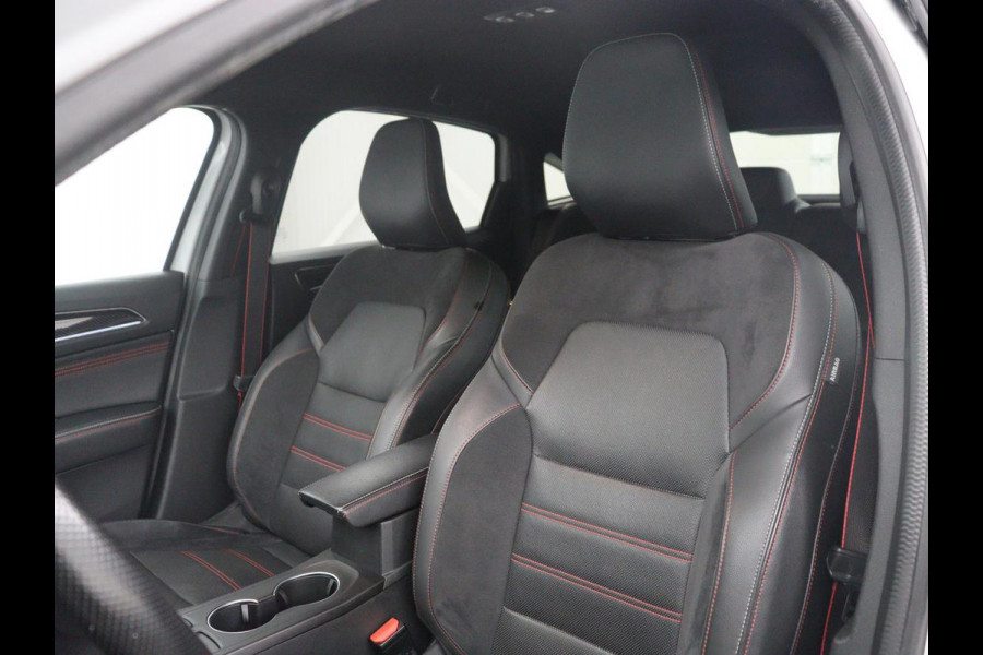 Renault Arkana 1.6 E-Tech Hybrid 145 R.S. Line | Panoramadak | Leder/alcantara | Stoelverwarming | Adaptive cruise | Navigatie | Bluetooth | Climate control | Camera | Park assist | Trekhaak