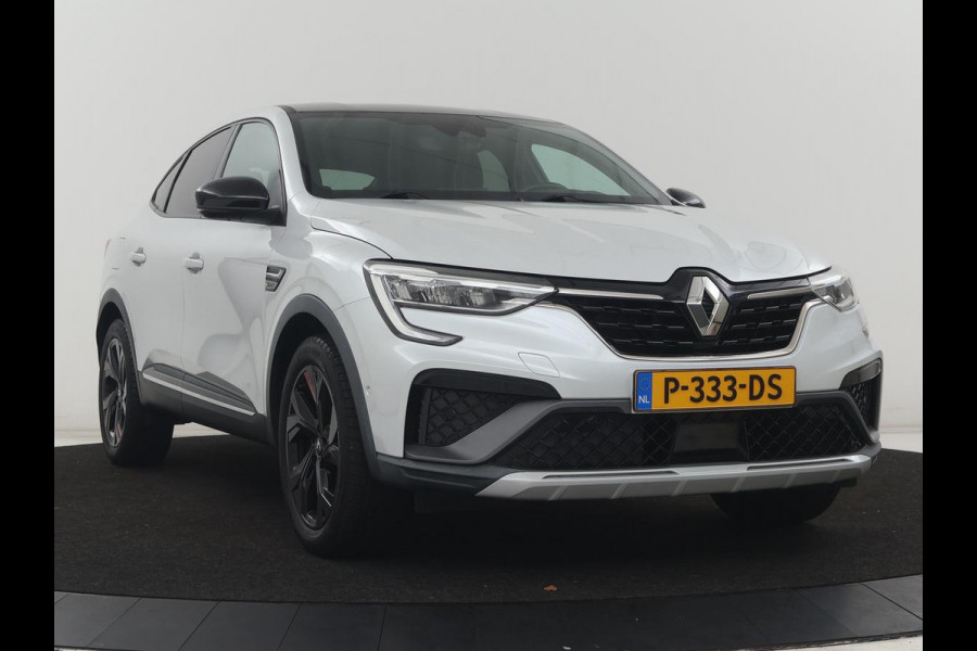 Renault Arkana 1.6 E-Tech Hybrid 145 R.S. Line | Panoramadak | Leder/alcantara | Stoelverwarming | Adaptive cruise | Navigatie | Bluetooth | Climate control | Camera | Park assist | Trekhaak
