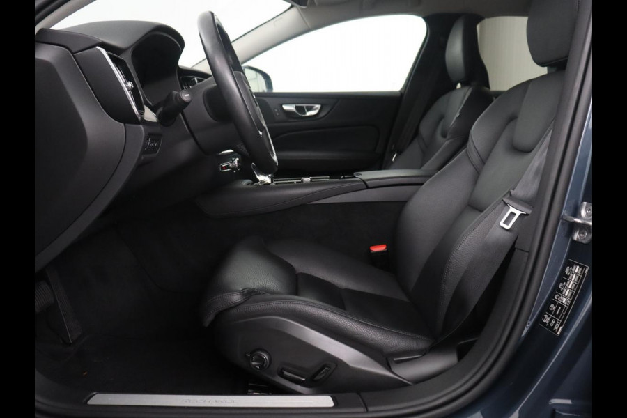 Volvo V60 2.0 T8 Recharge AWD Inscription | SOH 82% | Trekhaak | 360 camera | Leder | Stuur/stoelverwarming | Memory | Adaptive cruise | Full LED |