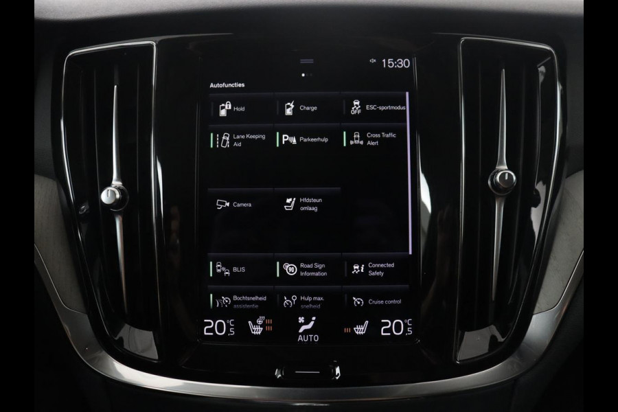 Volvo V60 2.0 T8 Recharge AWD Inscription | SOH 82% | Trekhaak | 360 camera | Leder | Stuur/stoelverwarming | Memory | Adaptive cruise | Full LED |