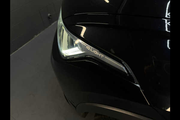 Volkswagen Tiguan 1.5 TSI R Line Pano|Keyless|Sfeer|360Camera