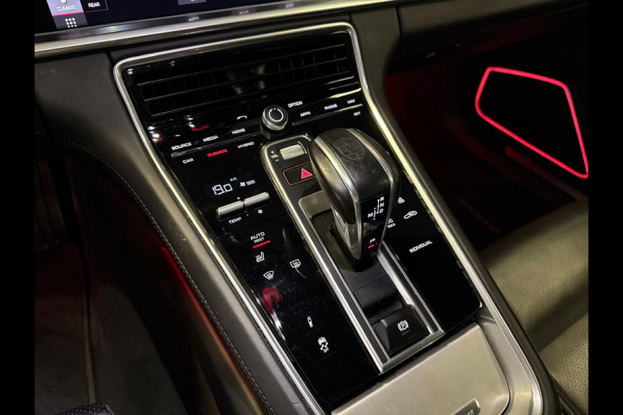 Porsche Panamera Sport Turismo 2.9 4 E-Hybrid SPORT DESIGN-PANORAMA-STOELEN 14 VOUDIG-SPORT UITLAAT-COMPLEET