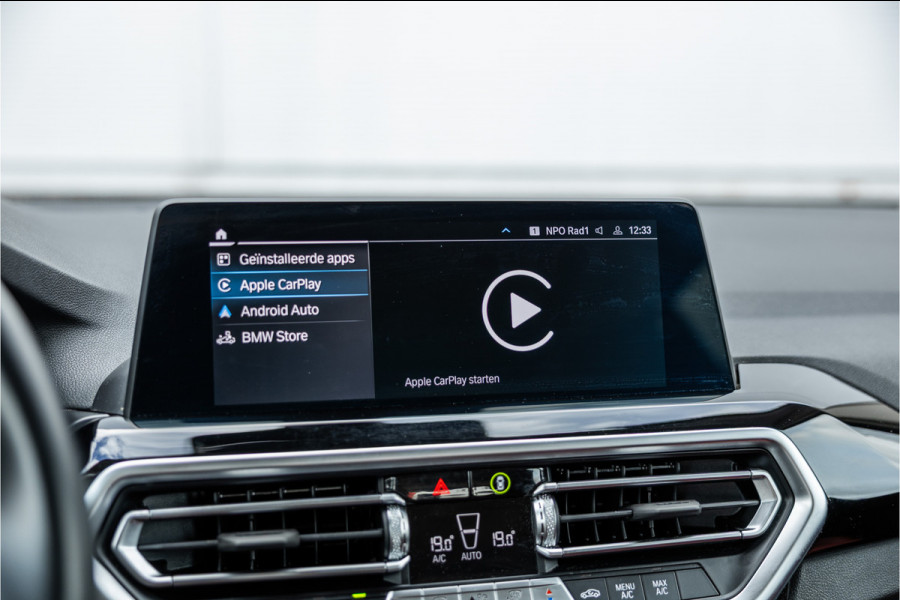 BMW X3 xDrive30e SOH 99% / LED / Camera / All-Season / Carplay /