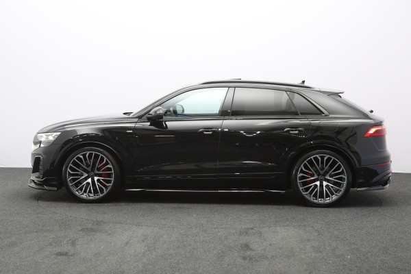 Audi Q8 60 TFSI e 490 PK Quattro S-Line Pro Line Competition PHEV, Panoramadak, Trekhaak, RS-Stoelen, Bang&Olufsen, Memory, Sfeerverlich
