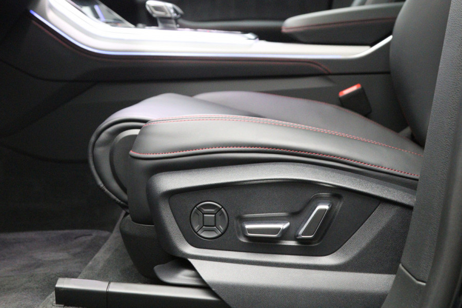 Audi Q8 60 TFSI e 490 PK Quattro S-Line Pro Line Competition PHEV, Panoramadak, Trekhaak, RS-Stoelen, Bang&Olufsen, Memory, Sfeerverlich
