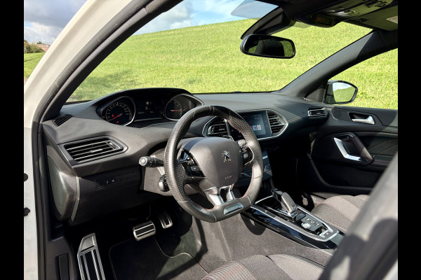 Peugeot 308 SW 1.2 PureTech GT-line Panoramadak | PDC V&A | Camera A | Apple CarPlay / Android Auto | Keyless