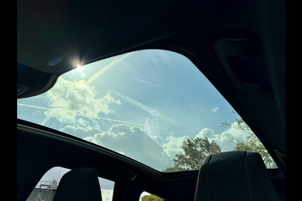 Peugeot 308 SW 1.2 PureTech GT-line Panoramadak | PDC V&A | Camera A | Apple CarPlay / Android Auto | Keyless
