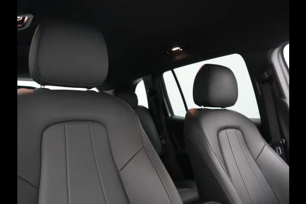 Mercedes-Benz EQB 250+ Luxury Line 74 kWh 191pk Dealer O.H | Adaptive Cruise | 360 Camera | Lederen Sportstoelen Verwarmd | Apple Carplay | Keyless | BLIS | Navigatie | Virtual | DAB | 18"L.M |