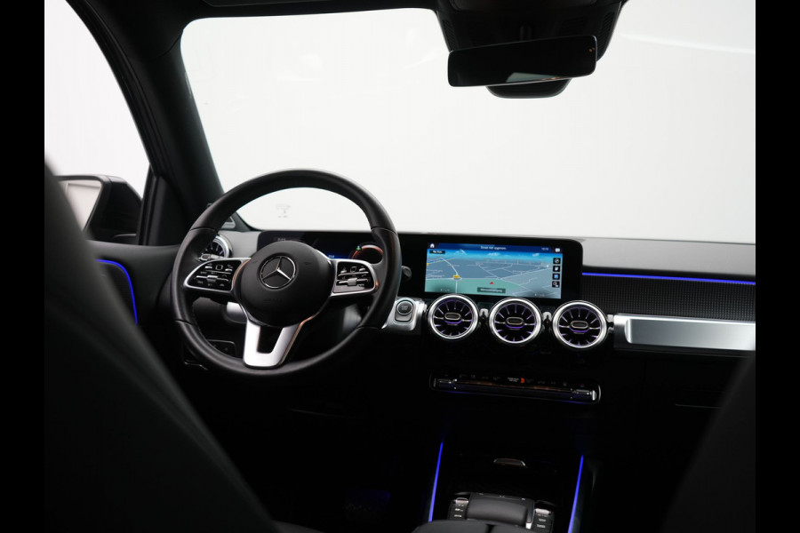 Mercedes-Benz EQB 250+ Luxury Line 74 kWh 191pk Dealer O.H | Adaptive Cruise | 360 Camera | Lederen Sportstoelen Verwarmd | Apple Carplay | Keyless | BLIS | Navigatie | Virtual | DAB | 18"L.M |