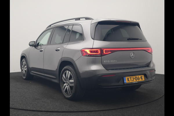 Mercedes-Benz EQB 250+ Luxury Line 74 kWh 191pk Dealer O.H | Adaptive Cruise | 360 Camera | Lederen Sportstoelen Verwarmd | Apple Carplay | Keyless | BLIS | Navigatie | Virtual | DAB | 18"L.M |