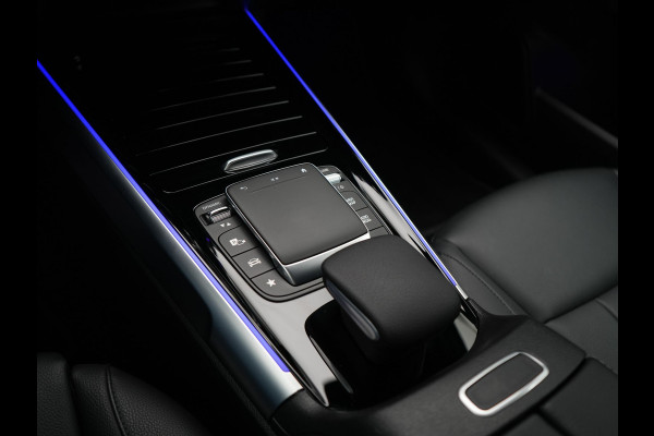 Mercedes-Benz EQB 250+ Luxury Line 74 kWh 191pk Dealer O.H | Adaptive Cruise | 360 Camera | Lederen Sportstoelen Verwarmd | Apple Carplay | Keyless | BLIS | Navigatie | Virtual | DAB | 18"L.M |