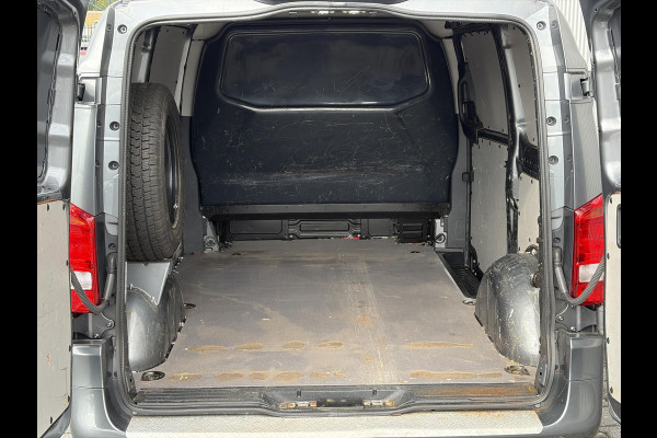 Mercedes-Benz Vito 114 CDI*NAVI*ECC*CAM*CRUISE*HAAK*TEL*LEER*LMV*