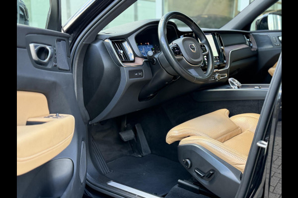 Volvo XC60 2.0 T8 455PK Plug-in hybrid AWD Ultimate Bright Pano|Luchtvering|Ventilatie|Pilot||H/K|HUD|Trekhaak|21"