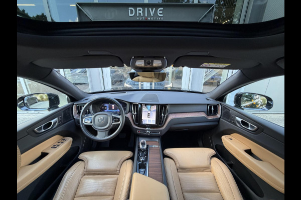 Volvo XC60 2.0 T8 455PK Plug-in hybrid AWD Ultimate Bright Pano|Luchtvering|Ventilatie|Pilot||H/K|HUD|Trekhaak|21"