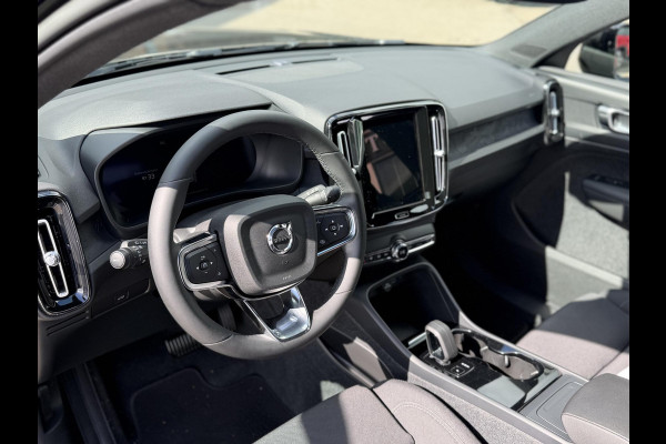 Volvo XC40 Recharge Core SOH 94%| VOLVO DEALER ONDERHOUDEN| ACHTERUITRIJCAMERA| APPLE CARPLAY/ ANDROID AUTO| RIJKLAARPRIJS INCL. 12 MND BOVAG GARANTIE