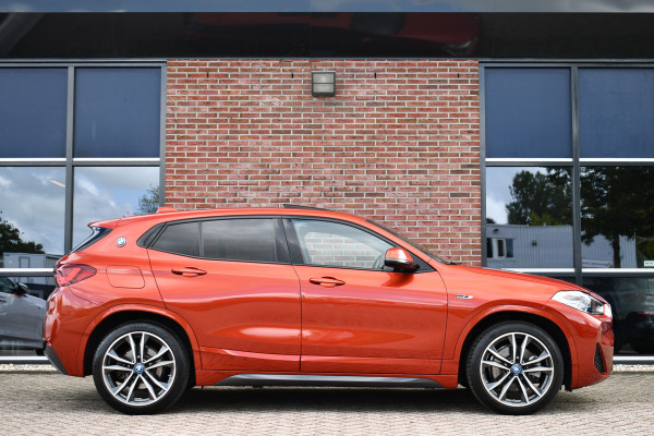 BMW X2 xDrive25e M-Sport | Pano | HUD | Sunset orange | 19 inch | Camera