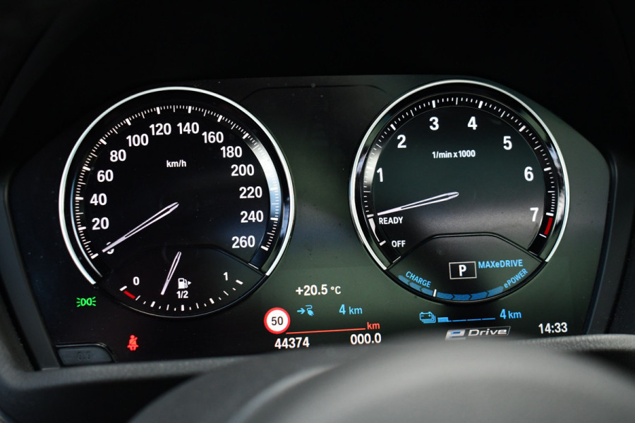 BMW X2 xDrive25e M-Sport | Pano | HUD | Sunset orange | 19 inch | Camera