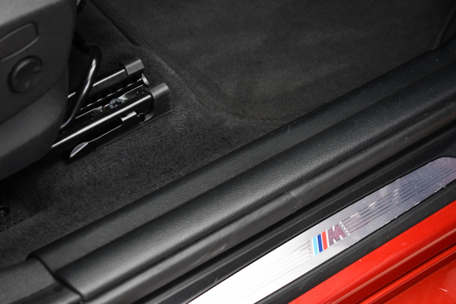 BMW X2 xDrive25e M-Sport | Pano | HUD | Sunset orange | 19 inch | Camera