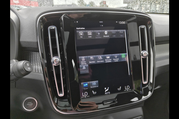 Volvo XC40 T5 262PK Plug-in Hybrid R-Design | BLIS | Pano | H&K | Stoel/stuur Verwarm. | Elektr. stoelen/Kofferklep |