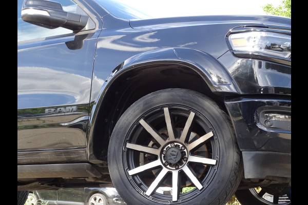 Dodge Ram 1500 5.7 V8 4x4 Crew Cab Limited