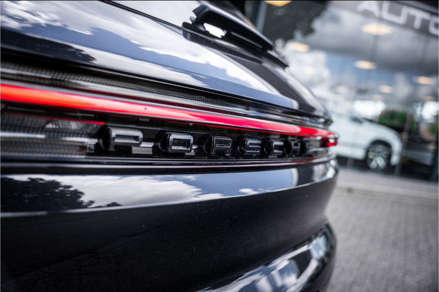 Porsche Cayenne 3.0 S E-Hybrid (519pk) ** Panodak ** InnoDrive ** Trekhaak ** HUD ** PDLS+ ** 4-wielsturing ** BOSE ** Surround View