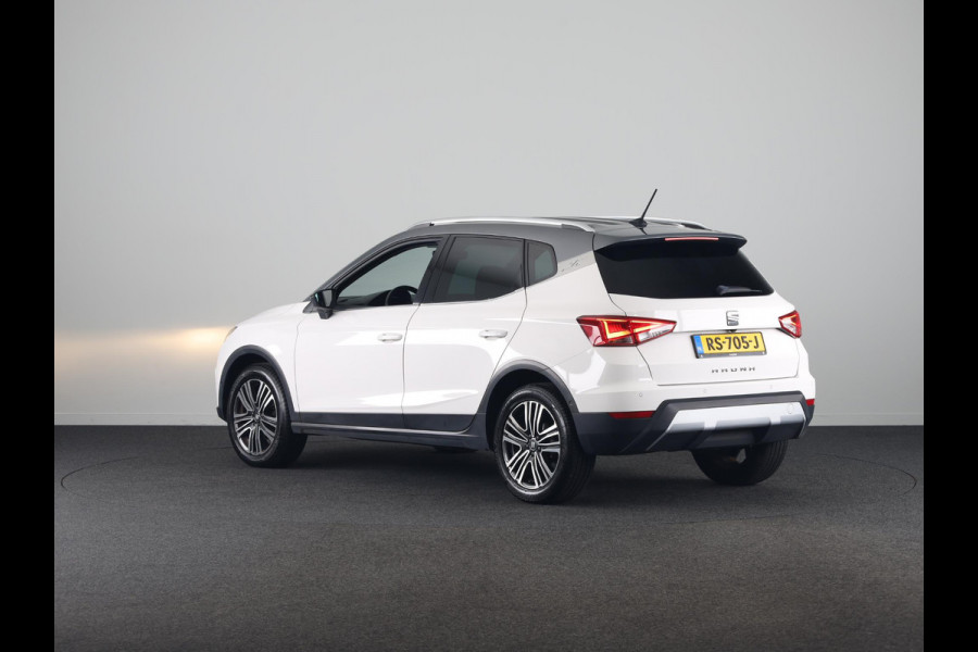 Seat Arona 1.0 TSI Xcellence Launch Edition 116pk | Navigatie | Climatronic | 17 inch lichtmetalen velgen | Parkeersensoren achter | Verwarmbare voorstoelen