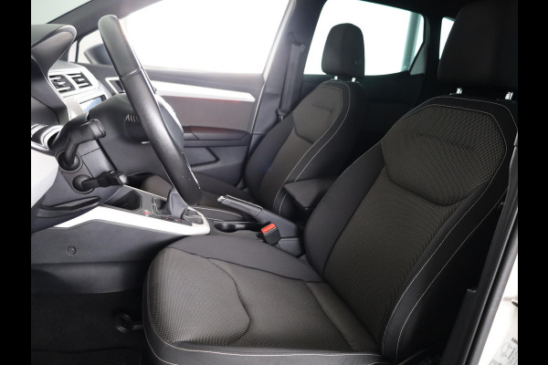 Seat Arona 1.0 TSI Xcellence Launch Edition 116pk | Navigatie | Climatronic | 17 inch lichtmetalen velgen | Parkeersensoren achter | Verwarmbare voorstoelen