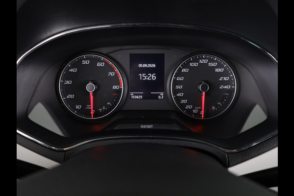 Seat Arona 1.0 TSI Xcellence Launch Edition 116pk | Navigatie | Climatronic | 17 inch lichtmetalen velgen | Parkeersensoren achter | Verwarmbare voorstoelen