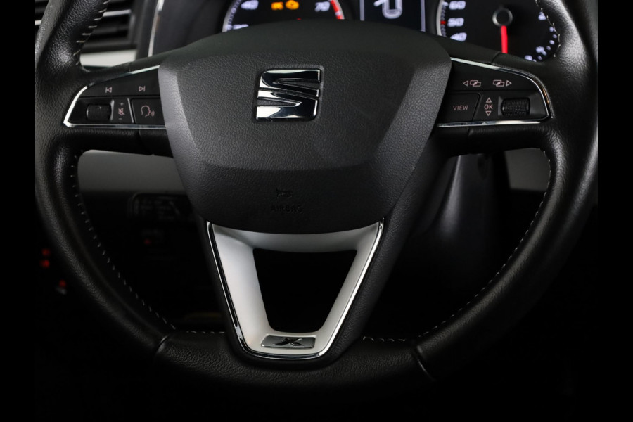 Seat Arona 1.0 TSI Xcellence Launch Edition 116pk | Navigatie | Climatronic | 17 inch lichtmetalen velgen | Parkeersensoren achter | Verwarmbare voorstoelen