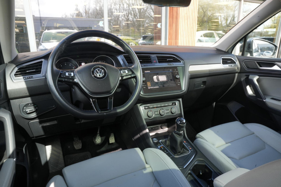 Volkswagen Tiguan Allspace 1.5 TSI Comfortline Business Panoramadak Adaptieve Cruise DAB+